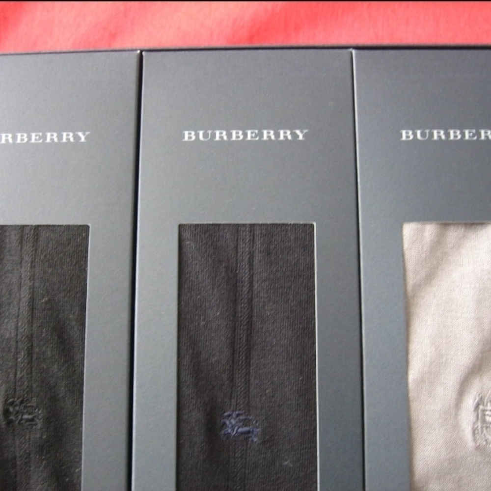 Burberry Black, White and Gray Socks Set